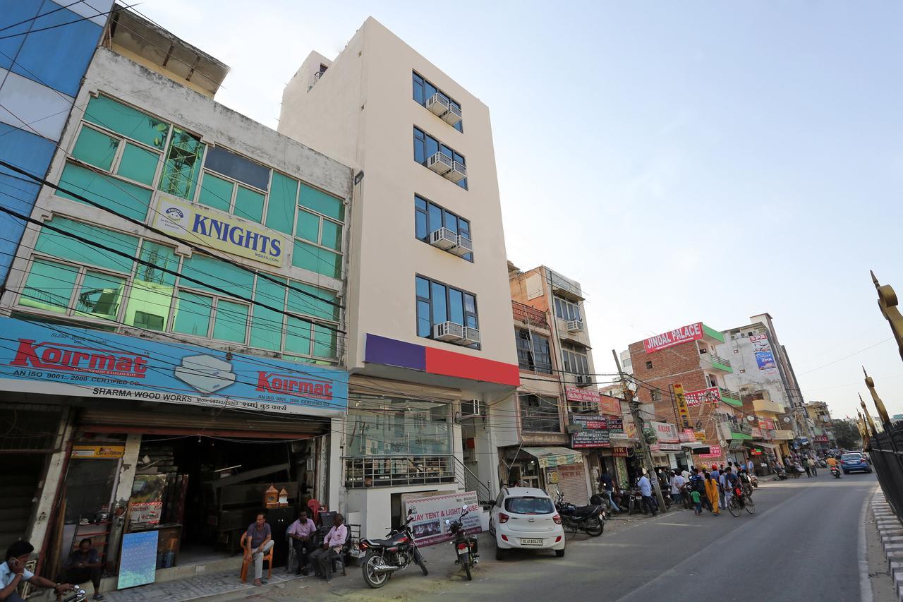 Oyo 9147 Hotel Aerostay New Delhi Buitenkant foto